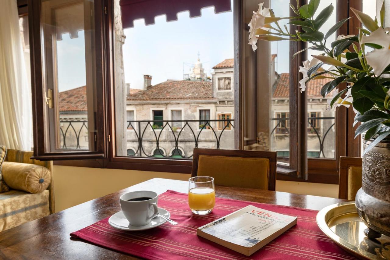 Palazzo Schiavoni Residenza D'Epoca & Suite-Apartments Venice Exterior photo