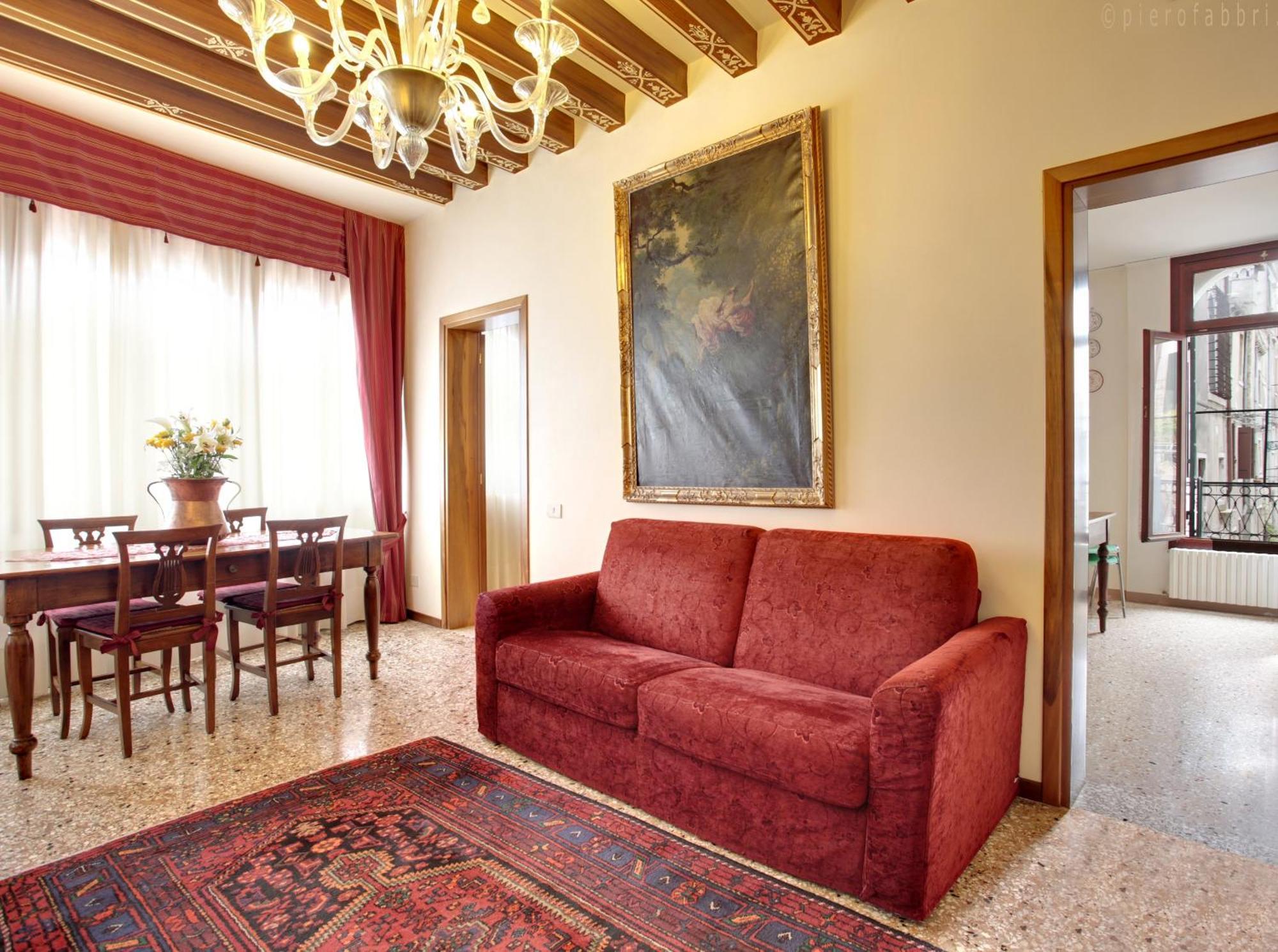 Palazzo Schiavoni Residenza D'Epoca & Suite-Apartments Venice Exterior photo